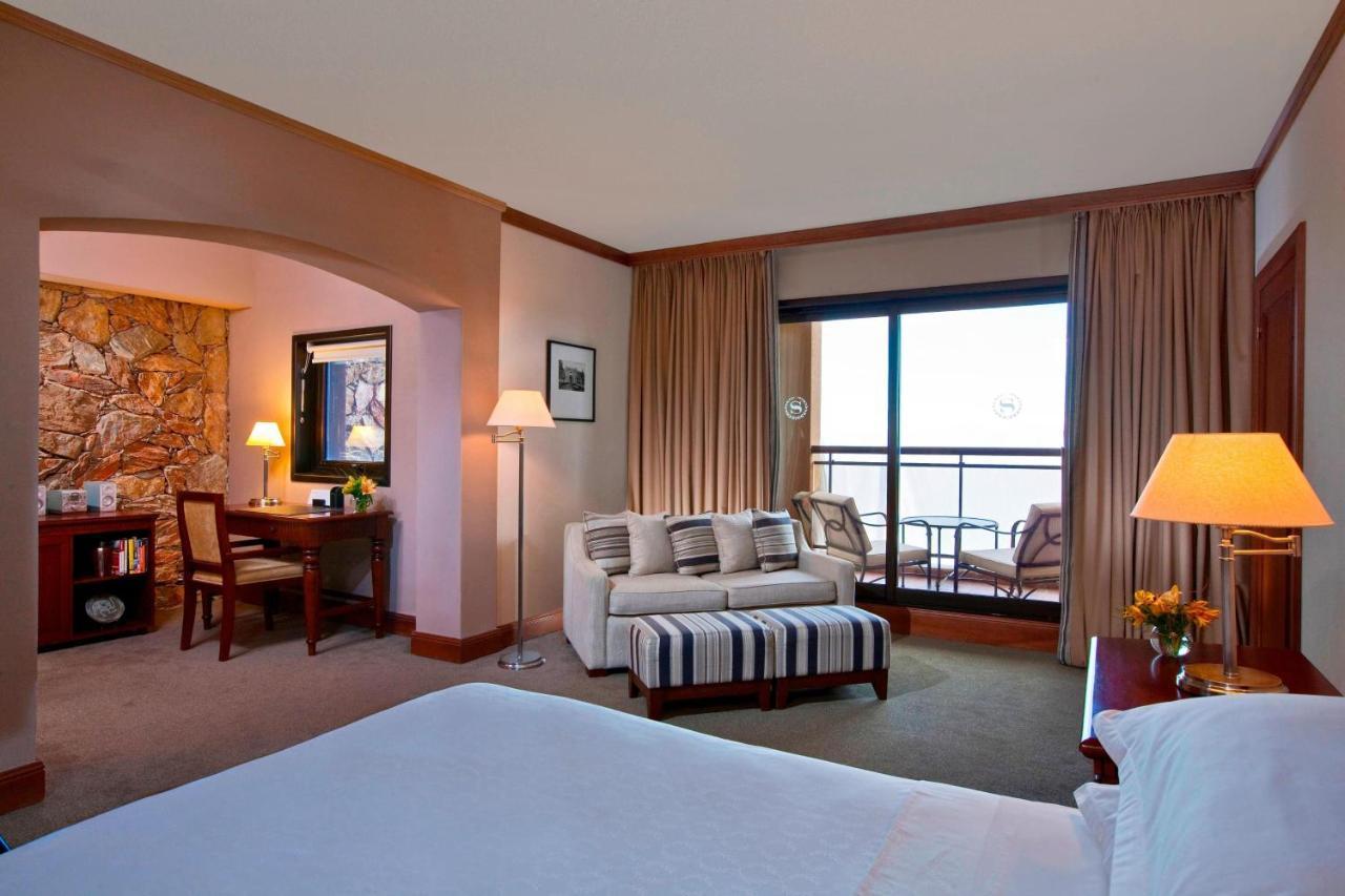 Sheraton Colonia Golf & Spa Resort Colonia del Sacramento Eksteriør billede A room at the hotel